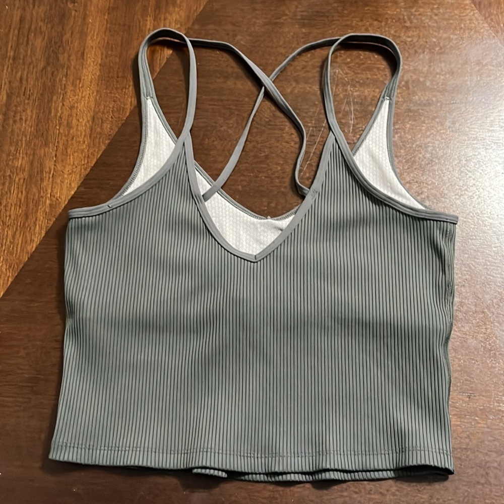 Vuori tank top - Picture 2 of 4